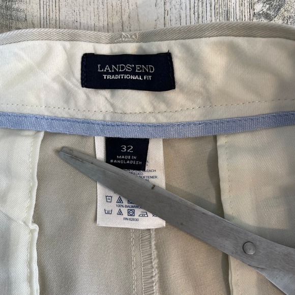 Mens - Lands' End Khaki Shorts Traditional Fit Casual Everyday Wear -‎ Size 32 - Picture 3 of 4